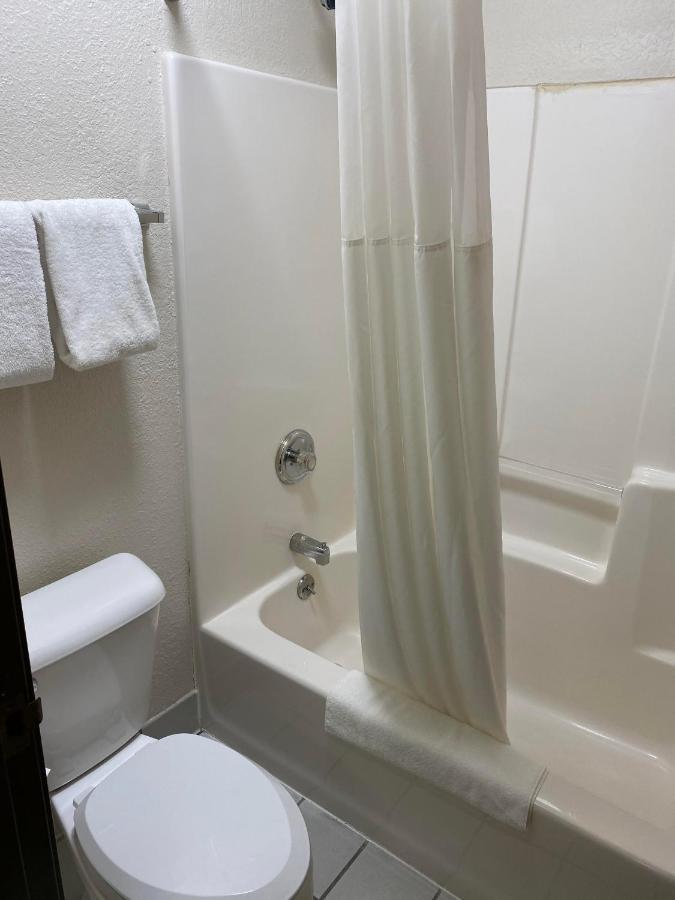 Quality Inn Rochelle Ngoại thất bức ảnh