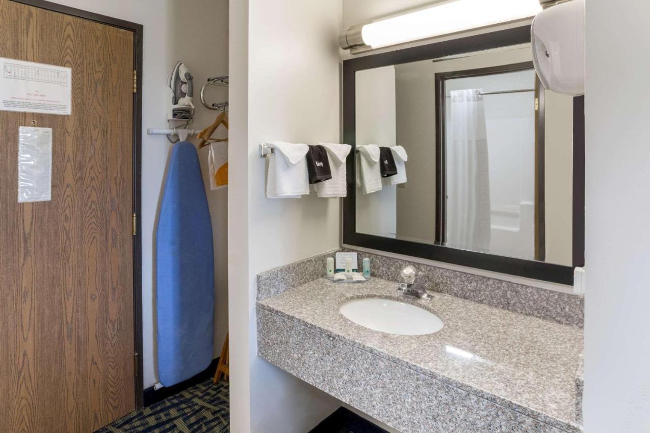 Quality Inn Rochelle Ngoại thất bức ảnh