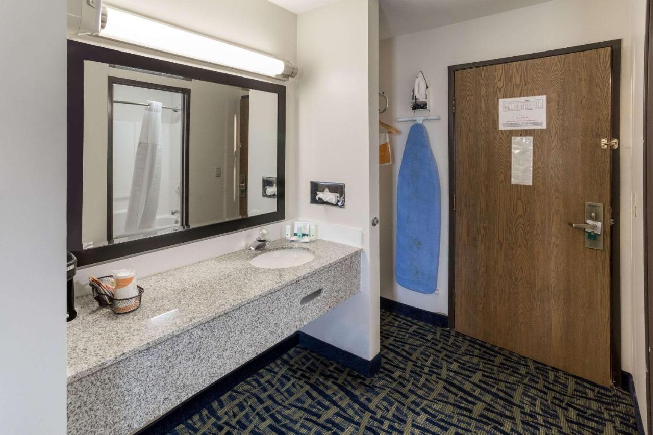 Quality Inn Rochelle Ngoại thất bức ảnh